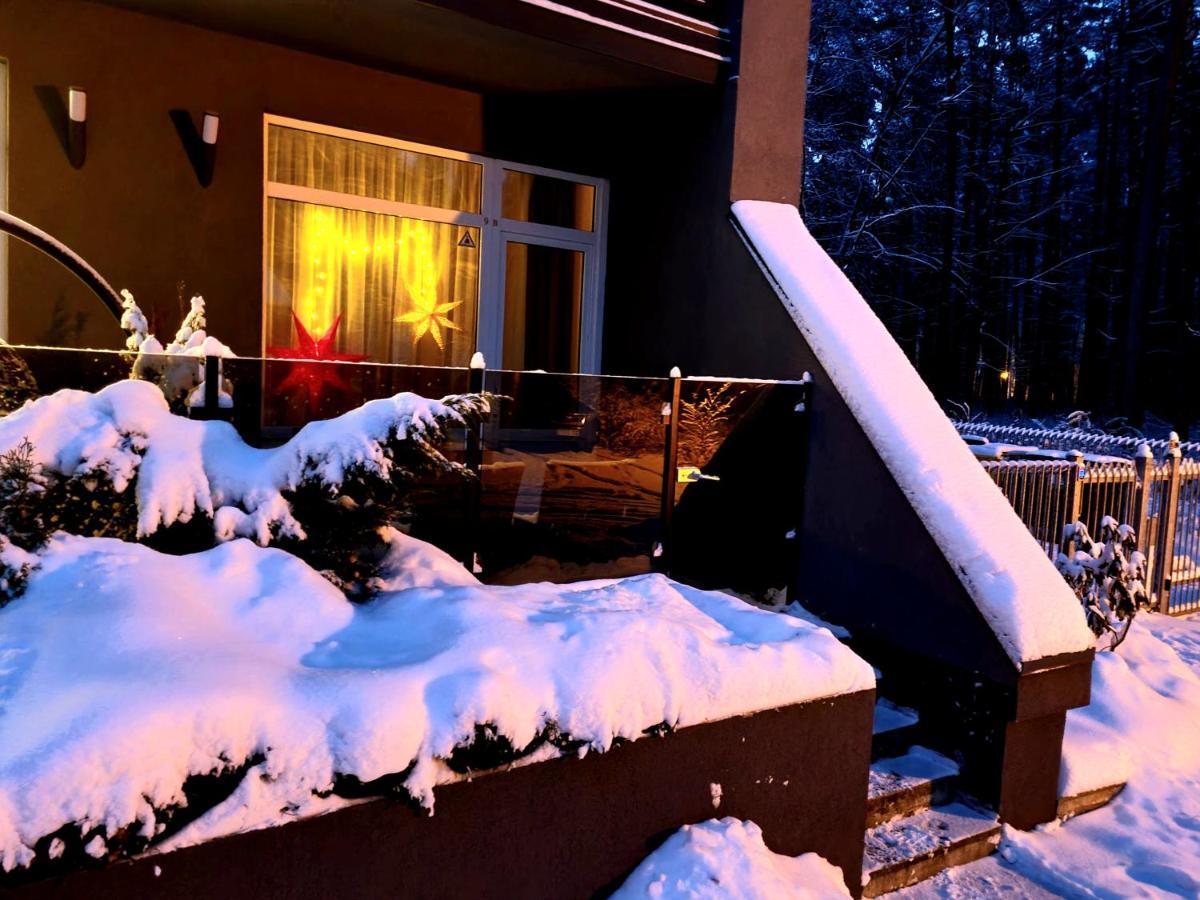 Cool Flat With Own Garden Apartment Jurmala Exterior photo